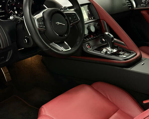 Ягуар Ф-Тайп 2022 в Одессе на Automoto.ua Синий Ягуар Ф-Тайп, объемом двигателя 5 л и пробегом 13 тыс. км за 64000 $, фото 19 на Automoto.ua