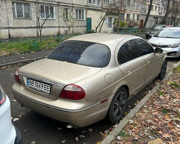 Бежевый Ягуар С-Тайп, объемом двигателя 3 л и пробегом 299 тыс. км за 5500 $, фото 7 на Automoto.ua