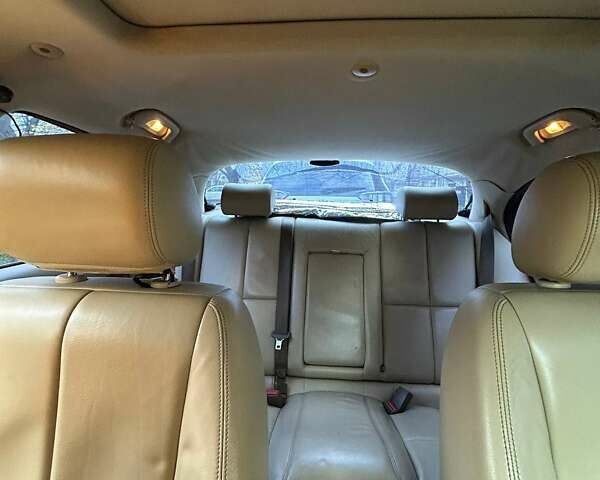 Бежевый Ягуар С-Тайп, объемом двигателя 3 л и пробегом 299 тыс. км за 5500 $, фото 1 на Automoto.ua