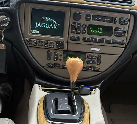 Чорний Ягуар S-Type, об'ємом двигуна 2.97 л та пробігом 234 тис. км за 3800 $, фото 15 на Automoto.ua