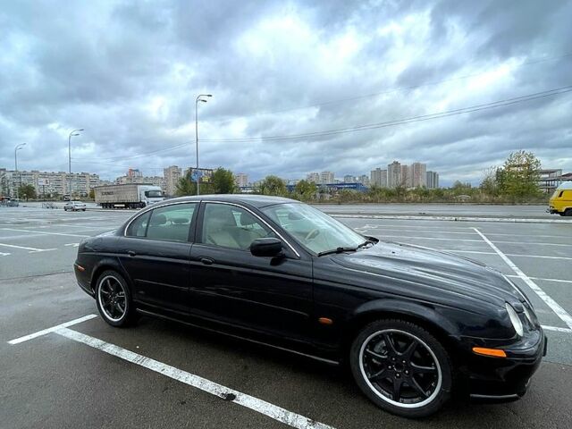 Чорний Ягуар S-Type, об'ємом двигуна 4 л та пробігом 190 тис. км за 5000 $, фото 4 на Automoto.ua