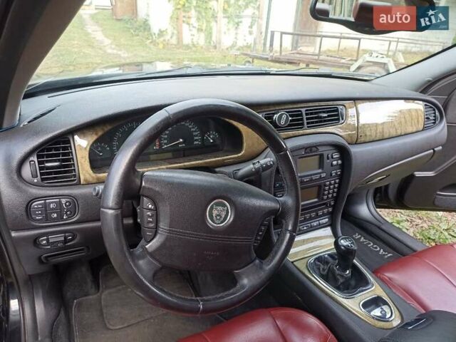 Чорний Ягуар S-Type, об'ємом двигуна 2.5 л та пробігом 237 тис. км за 4499 $, фото 18 на Automoto.ua