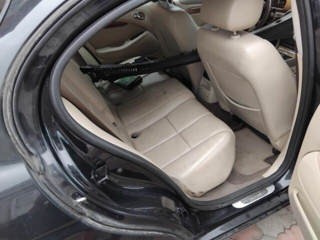 Чорний Ягуар S-Type, об'ємом двигуна 2.7 л та пробігом 145 тис. км за 1540 $, фото 5 на Automoto.ua