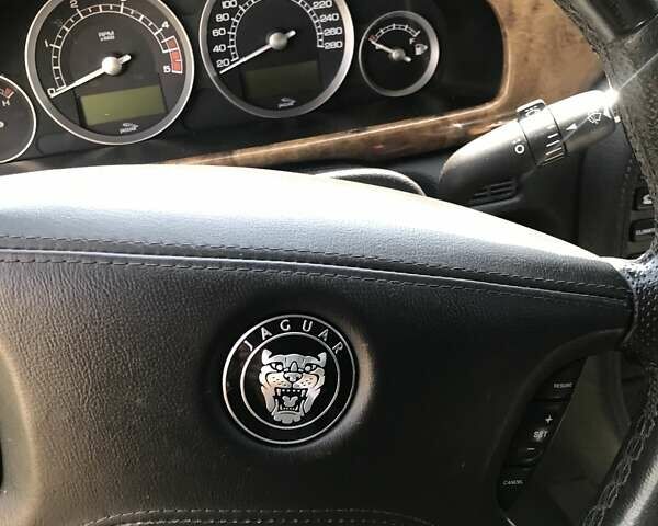 Чорний Ягуар S-Type, об'ємом двигуна 2.7 л та пробігом 296 тис. км за 7400 $, фото 9 на Automoto.ua