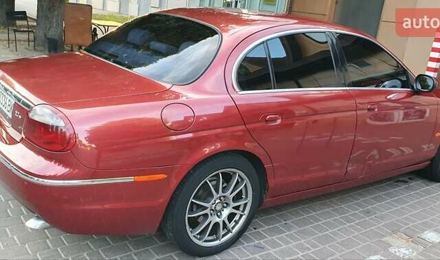 Ягуар С-Тайп 2004 в Черкассах на Automoto.ua Красный Ягуар С-Тайп, объемом двигателя 2.72 л и пробегом 230 тыс. км за 4800 $, фото 4 на Automoto.ua