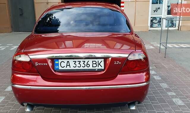 Ягуар С-Тайп 2004 в Черкассах на Automoto.ua Красный Ягуар С-Тайп, объемом двигателя 2.72 л и пробегом 230 тыс. км за 4800 $, фото 3 на Automoto.ua