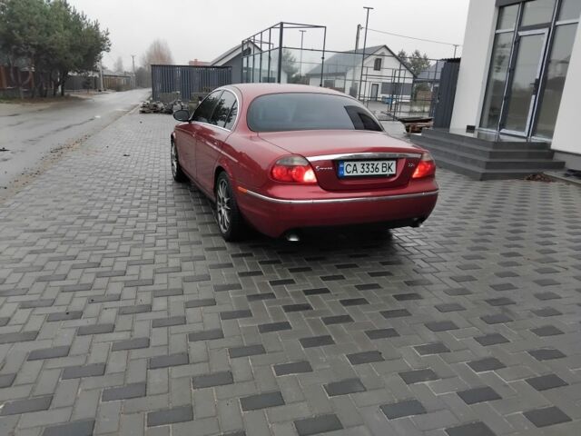 Красный Ягуар С-Тайп, объемом двигателя 2.7 л и пробегом 200 тыс. км за 5680 $, фото 3 на Automoto.ua
