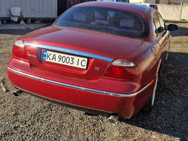 Ягуар С-Тайп 2006 в Борисполе на Automoto.ua Красный Ягуар С-Тайп, объемом двигателя 3 л и пробегом 270 тыс. км за 4851 $, фото 1 на Automoto.ua