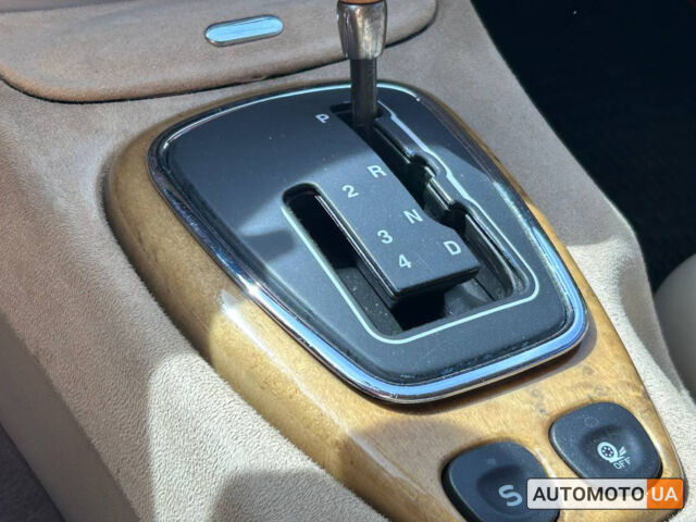 Сірий Ягуар S-Type, об'ємом двигуна 3 л та пробігом 261 тис. км за 5500 $, фото 12 на Automoto.ua