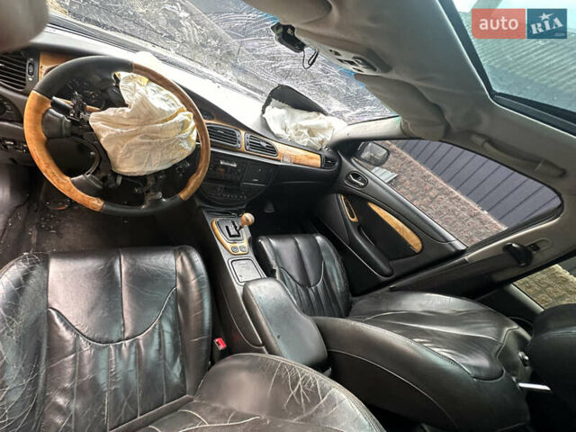 Сірий Ягуар S-Type, об'ємом двигуна 0 л та пробігом 200 тис. км за 1500 $, фото 4 на Automoto.ua