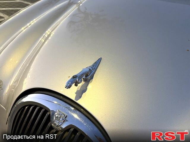 Сірий Ягуар S-Type, об'ємом двигуна 2.5 л та пробігом 260 тис. км за 3500 $, фото 5 на Automoto.ua