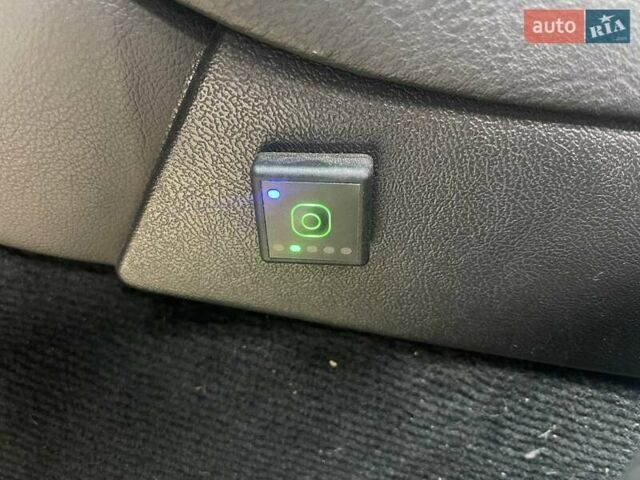 Серый Ягуар С-Тайп, объемом двигателя 2.5 л и пробегом 291 тыс. км за 5490 $, фото 22 на Automoto.ua