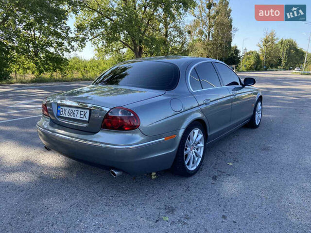 Сірий Ягуар S-Type, об'ємом двигуна 2.7 л та пробігом 275 тис. км за 7500 $, фото 1 на Automoto.ua