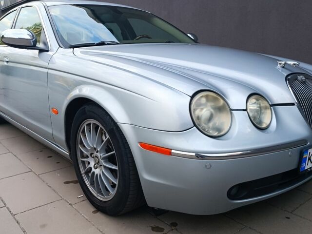 Сірий Ягуар S-Type, об'ємом двигуна 3 л та пробігом 134 тис. км за 5049 $, фото 16 на Automoto.ua
