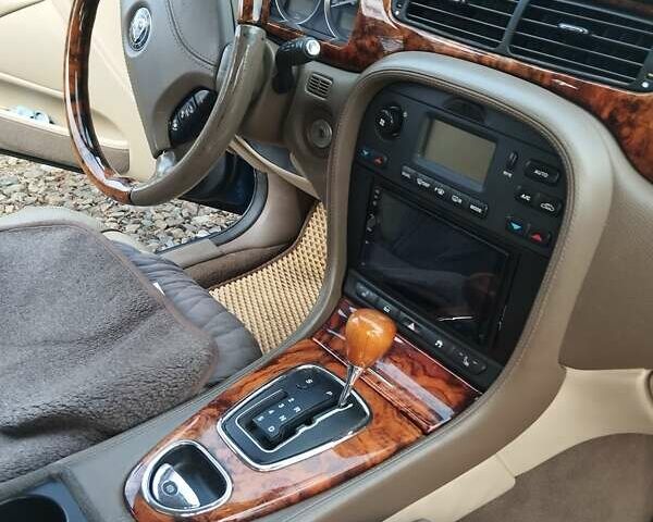 Синий Ягуар С-Тайп, объемом двигателя 3 л и пробегом 166 тыс. км за 7500 $, фото 23 на Automoto.ua