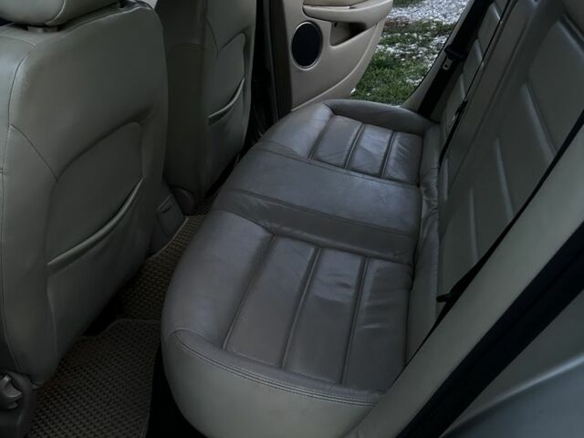 Бежевый Ягуар Х-Тайп, объемом двигателя 2.1 л и пробегом 178 тыс. км за 5088 $, фото 5 на Automoto.ua