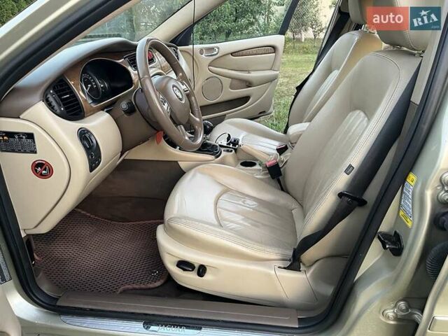 Бежевий Ягуар Х-Тайп, об'ємом двигуна 2.2 л та пробігом 220 тис. км за 6000 $, фото 8 на Automoto.ua