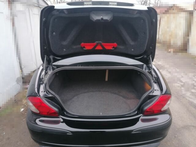 Чорний Ягуар Х-Тайп, об'ємом двигуна 2.1 л та пробігом 280 тис. км за 5216 $, фото 8 на Automoto.ua