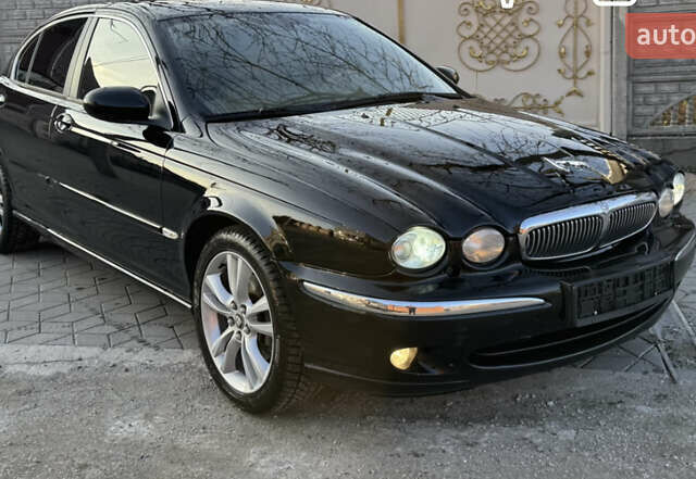 Ягуар Х-Тайп 2006 у Запоріжжя на Automoto.ua Чорний Ягуар Х-Тайп, об'ємом двигуна 2.5 л та пробігом 155 тис. км за 6000 $, фото 13 на Automoto.ua