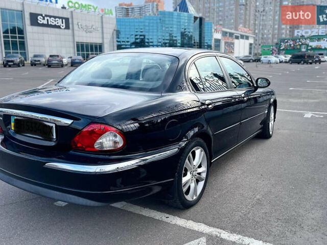 Черный Ягуар Х-Тайп, объемом двигателя 2.1 л и пробегом 137 тыс. км за 7500 $, фото 4 на Automoto.ua