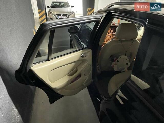 Черный Ягуар Х-Тайп, объемом двигателя 2 л и пробегом 268 тыс. км за 3800 $, фото 10 на Automoto.ua