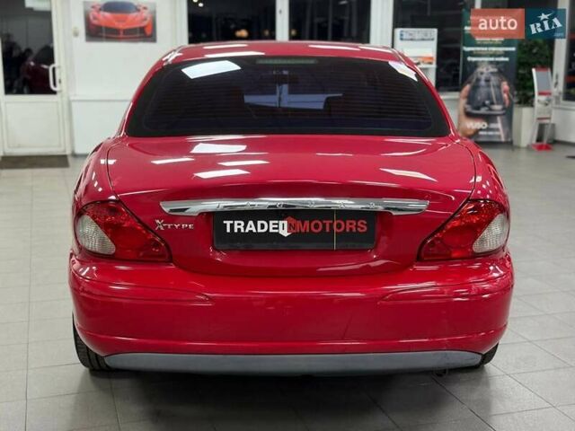 Красный Ягуар Х-Тайп, объемом двигателя 2 л и пробегом 280 тыс. км за 4790 $, фото 11 на Automoto.ua