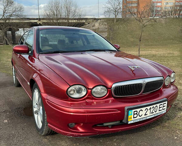 Красный Ягуар Х-Тайп, объемом двигателя 2.1 л и пробегом 197 тыс. км за 6100 $, фото 6 на Automoto.ua