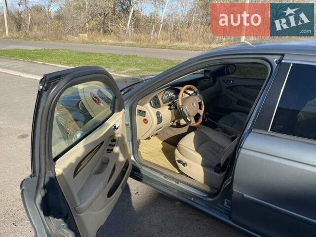 Ягуар Х-Тайп, объемом двигателя 2 л и пробегом 290 тыс. км за 3850 $, фото 5 на Automoto.ua
