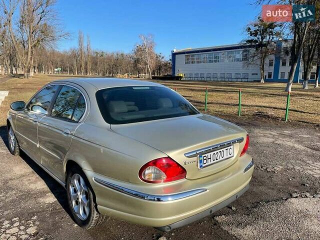 Жовтий Ягуар Х-Тайп, об'ємом двигуна 2.1 л та пробігом 177 тис. км за 5800 $, фото 1 на Automoto.ua