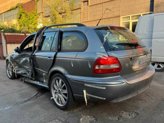 Серый Ягуар Х-Тайп, объемом двигателя 2 л и пробегом 350 тыс. км за 3300 $, фото 13 на Automoto.ua