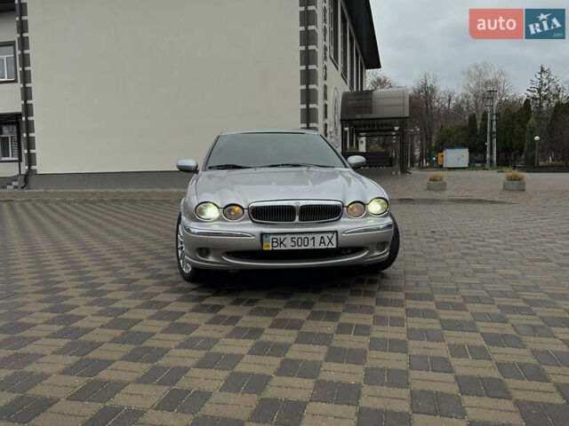 Серый Ягуар Х-Тайп, объемом двигателя 2.5 л и пробегом 210 тыс. км за 4500 $, фото 8 на Automoto.ua