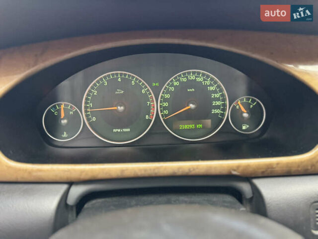 Серый Ягуар Х-Тайп, объемом двигателя 2.5 л и пробегом 220 тыс. км за 3800 $, фото 12 на Automoto.ua