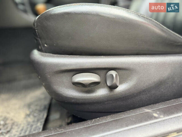 Серый Ягуар Х-Тайп, объемом двигателя 2.5 л и пробегом 220 тыс. км за 3800 $, фото 16 на Automoto.ua