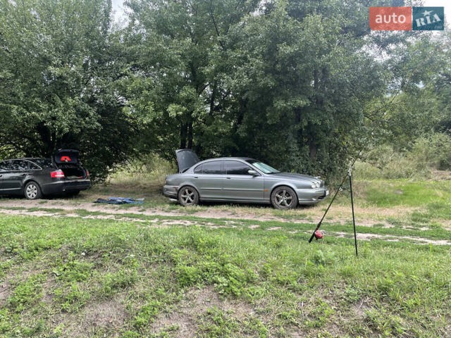 Серый Ягуар Х-Тайп, объемом двигателя 2.5 л и пробегом 134 тыс. км за 7000 $, фото 52 на Automoto.ua