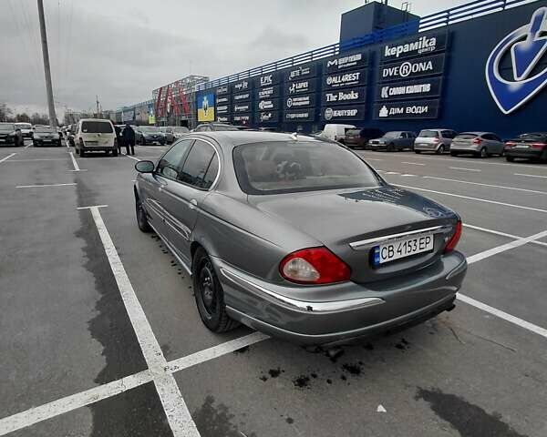 Серый Ягуар Х-Тайп, объемом двигателя 2.5 л и пробегом 287 тыс. км за 5500 $, фото 4 на Automoto.ua