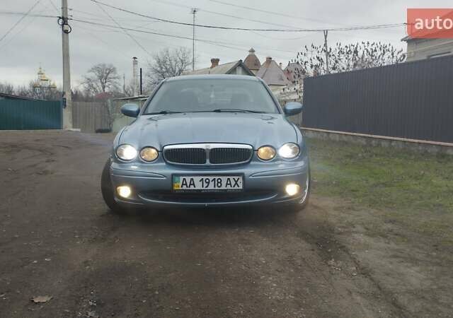 Серый Ягуар Х-Тайп, объемом двигателя 2.1 л и пробегом 220 тыс. км за 4700 $, фото 15 на Automoto.ua