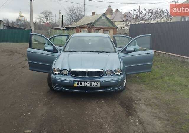 Серый Ягуар Х-Тайп, объемом двигателя 2.1 л и пробегом 220 тыс. км за 4700 $, фото 12 на Automoto.ua