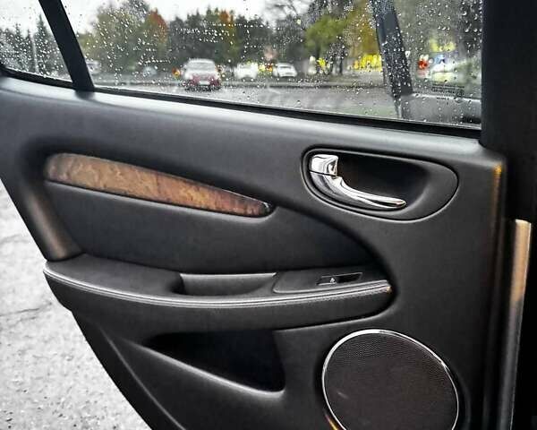 Серый Ягуар Х-Тайп, объемом двигателя 2 л и пробегом 380 тыс. км за 4500 $, фото 10 на Automoto.ua