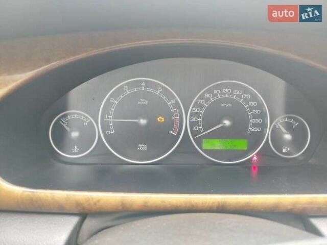 Серый Ягуар Х-Тайп, объемом двигателя 2.5 л и пробегом 299 тыс. км за 5200 $, фото 12 на Automoto.ua