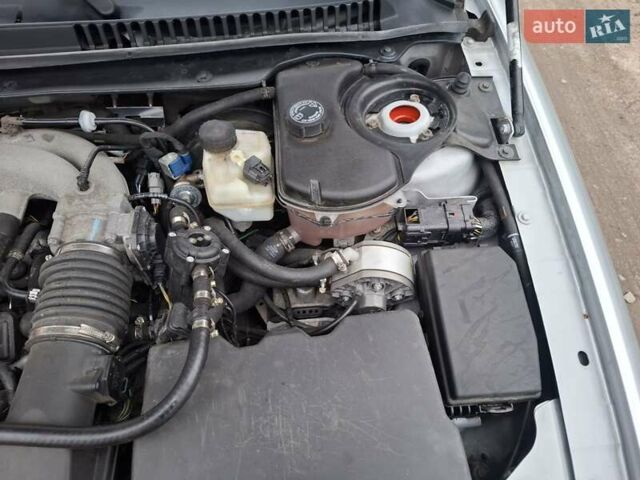 Серый Ягуар Х-Тайп, объемом двигателя 2.5 л и пробегом 242 тыс. км за 5700 $, фото 23 на Automoto.ua