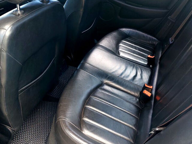 Синий Ягуар Х-Тайп, объемом двигателя 2.1 л и пробегом 203 тыс. км за 5300 $, фото 6 на Automoto.ua