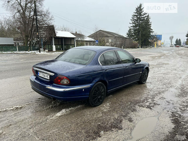 Синій Ягуар Х-Тайп, об'ємом двигуна 2 л та пробігом 330 тис. км за 2850 $, фото 11 на Automoto.ua