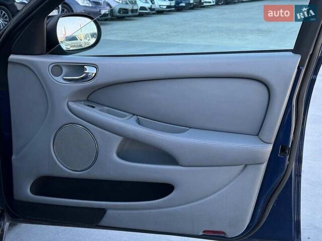 Синій Ягуар Х-Тайп, об'ємом двигуна 2 л та пробігом 294 тис. км за 5090 $, фото 25 на Automoto.ua