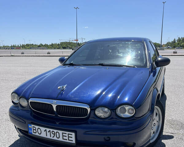 Синий Ягуар Х-Тайп, объемом двигателя 2 л и пробегом 311 тыс. км за 5100 $, фото 3 на Automoto.ua