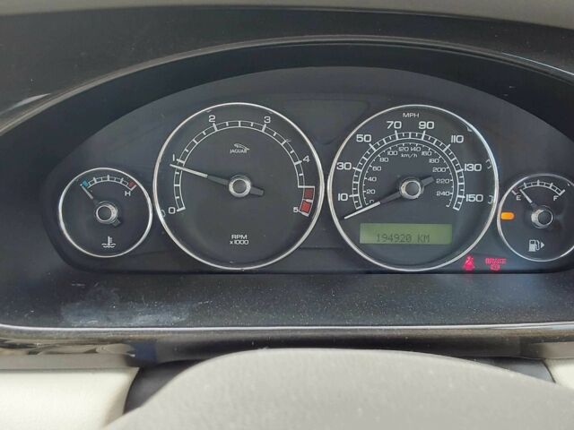 Синій Ягуар Х-Тайп, об'ємом двигуна 2 л та пробігом 190 тис. км за 2635 $, фото 7 на Automoto.ua