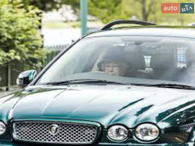 Зелений Ягуар Х-Тайп, об'ємом двигуна 3 л та пробігом 270 тис. км за 7100 $, фото 8 на Automoto.ua