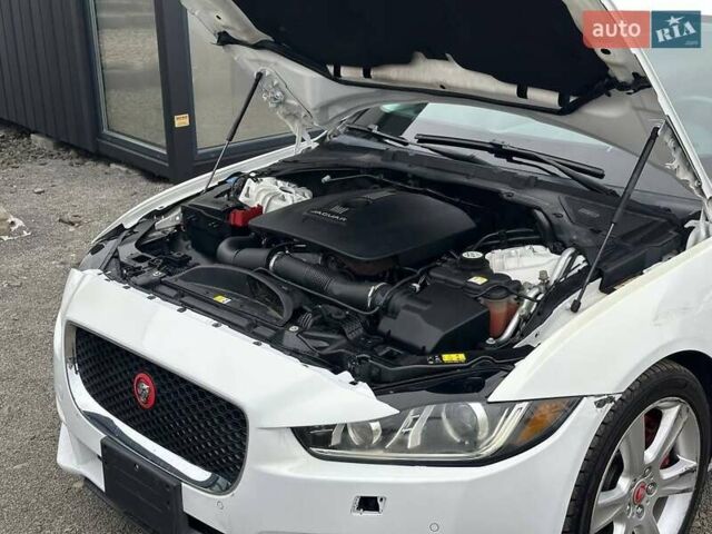 Білий Ягуар XE, об'ємом двигуна 0 л та пробігом 89 тис. км за 11300 $, фото 35 на Automoto.ua