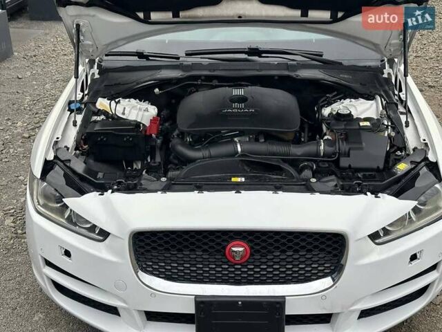 Білий Ягуар XE, об'ємом двигуна 0 л та пробігом 89 тис. км за 11300 $, фото 34 на Automoto.ua