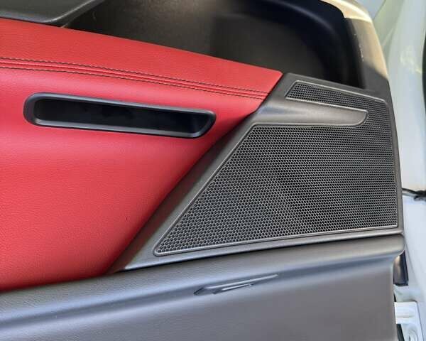 Белый Ягуар XE, объемом двигателя 2 л и пробегом 160 тыс. км за 19500 $, фото 17 на Automoto.ua