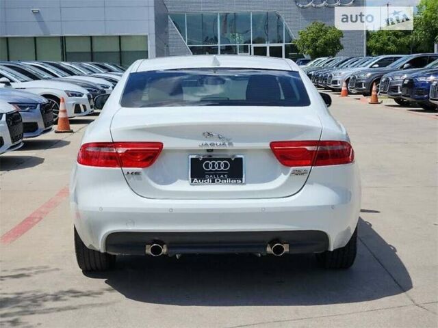 Білий Ягуар XE, об'ємом двигуна 2 л та пробігом 13 тис. км за 3000 $, фото 3 на Automoto.ua